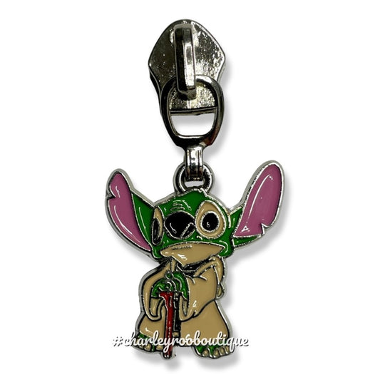 Zipper Pull, Wise Stitch