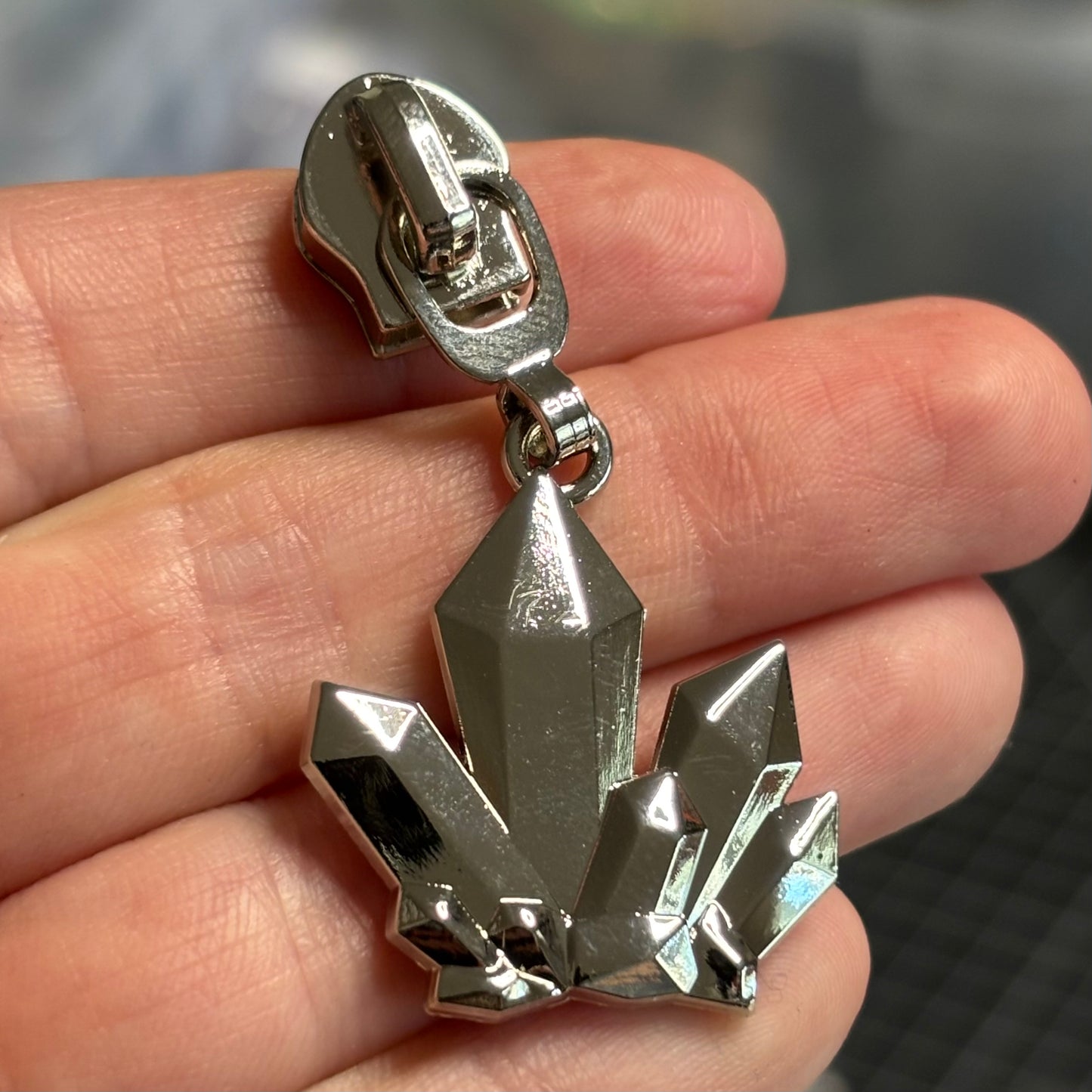 Zipper Pull, Crystal Cluster, Silver