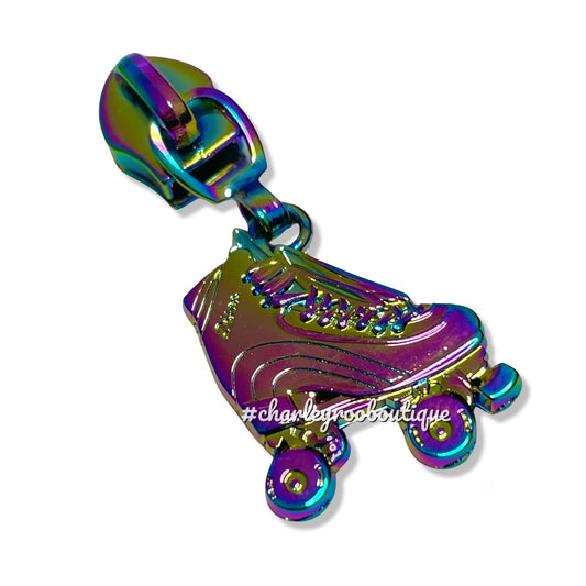 Zipper Pull, Roller Skates, Rainbow