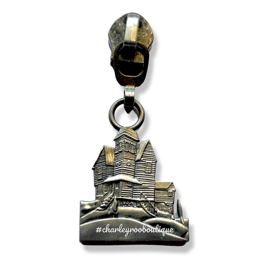 Zipper Pull, Beetlejuice House, Nightmare Chrome