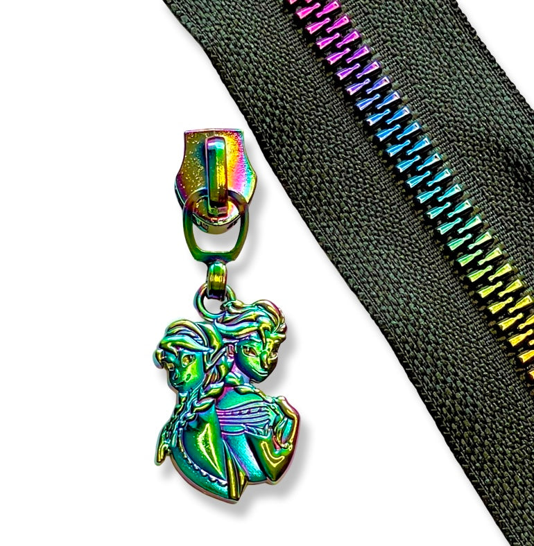 Zipper Pull, Frozen, Elsa and Anna, Rainbow