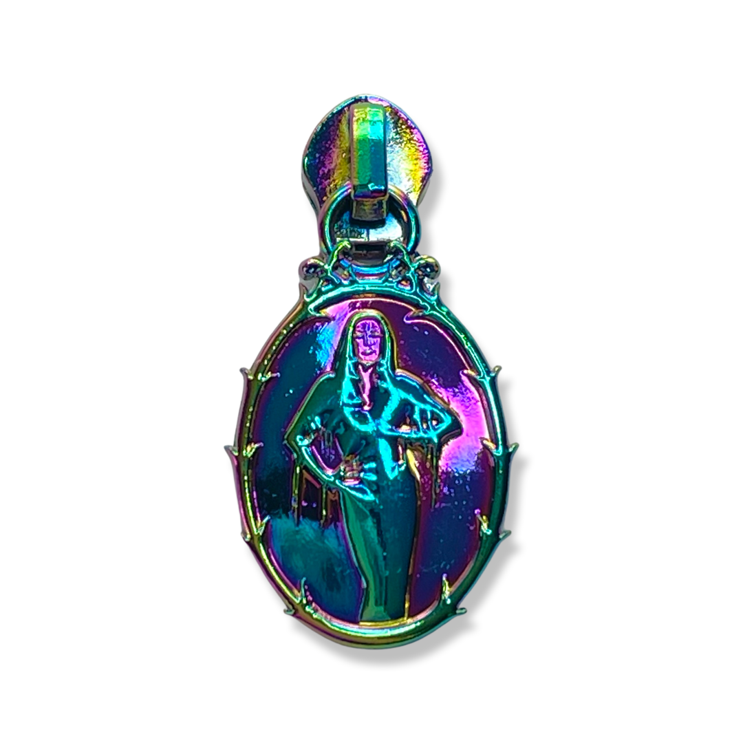 Zipper Pull, Morticia, Rainbow