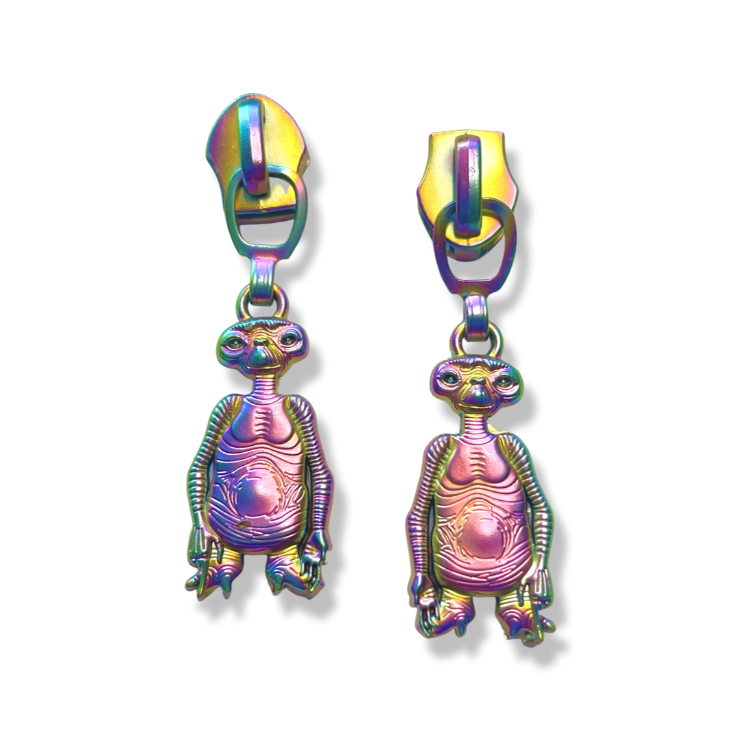 Zipper Pull, 80’s Alien, ET, Rainbow Matte