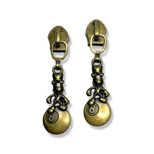 Zipper Pull, Cricket on 8 Ball, Antique Brass